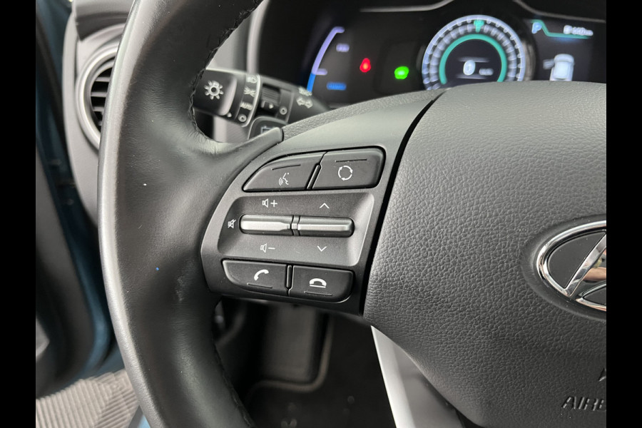 Hyundai Kona EV Fashion 64 kWh [ 3-Fase ] { SOH-100% } (INCL-BTW) Aut. *PANO | KRELL-AUDIO | HEAD-UP | NAVI-FULLMAP | KEYLESS | SHIFT-PADDLES | LANE-ASSIST | BLIND-SPOT | CAMERA | DAB | ECC | PDC | ADAPTIVE-CRUISE | COMFORT-SEATS | 17"ALU*