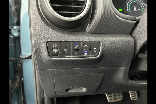 Hyundai Kona EV Fashion 64 kWh [ 3-Fase ] { SOH-100% } (INCL-BTW) Aut. *PANO | KRELL-AUDIO | HEAD-UP | NAVI-FULLMAP | KEYLESS | SHIFT-PADDLES | LANE-ASSIST | BLIND-SPOT | CAMERA | DAB | ECC | PDC | ADAPTIVE-CRUISE | COMFORT-SEATS | 17"ALU*