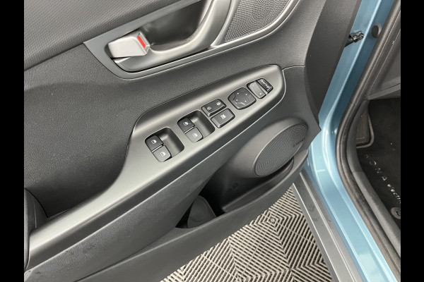 Hyundai Kona EV Fashion 64 kWh [ 3-Fase ] { SOH-100% } (INCL-BTW) Aut. *PANO | KRELL-AUDIO | HEAD-UP | NAVI-FULLMAP | KEYLESS | SHIFT-PADDLES | LANE-ASSIST | BLIND-SPOT | CAMERA | DAB | ECC | PDC | ADAPTIVE-CRUISE | COMFORT-SEATS | 17"ALU*