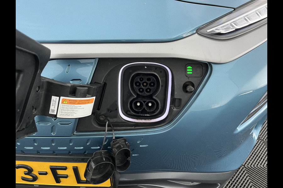 Hyundai Kona EV Fashion 64 kWh [ 3-Fase ] { SOH-100% } (INCL-BTW) Aut. *PANO | KRELL-AUDIO | HEAD-UP | NAVI-FULLMAP | KEYLESS | SHIFT-PADDLES | LANE-ASSIST | BLIND-SPOT | CAMERA | DAB | ECC | PDC | ADAPTIVE-CRUISE | COMFORT-SEATS | 17"ALU*