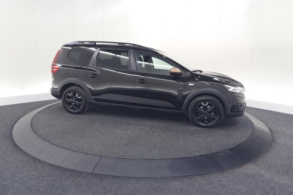 Dacia Jogger TCe 110 Extreme | 7 Zitplaatsen | Camera | Dodehoekdetectie | Stoelverwarming | Apple Carplay