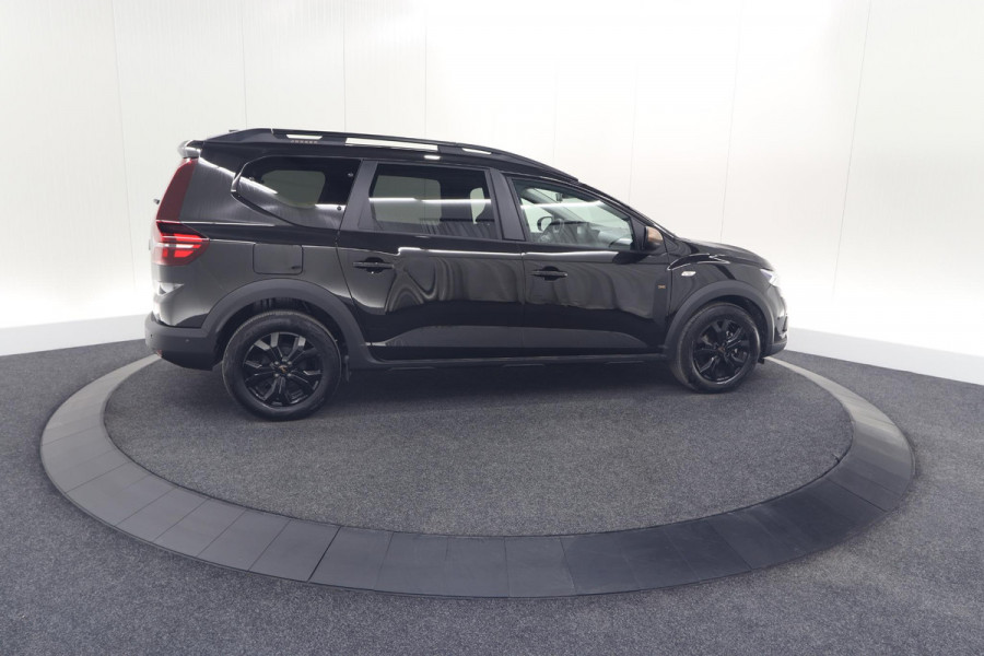 Dacia Jogger TCe 110 Extreme | 7 Zitplaatsen | Camera | Dodehoekdetectie | Stoelverwarming | Apple Carplay