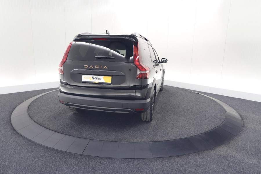 Dacia Jogger TCe 110 Extreme | 7 Zitplaatsen | Camera | Dodehoekdetectie | Stoelverwarming | Apple Carplay