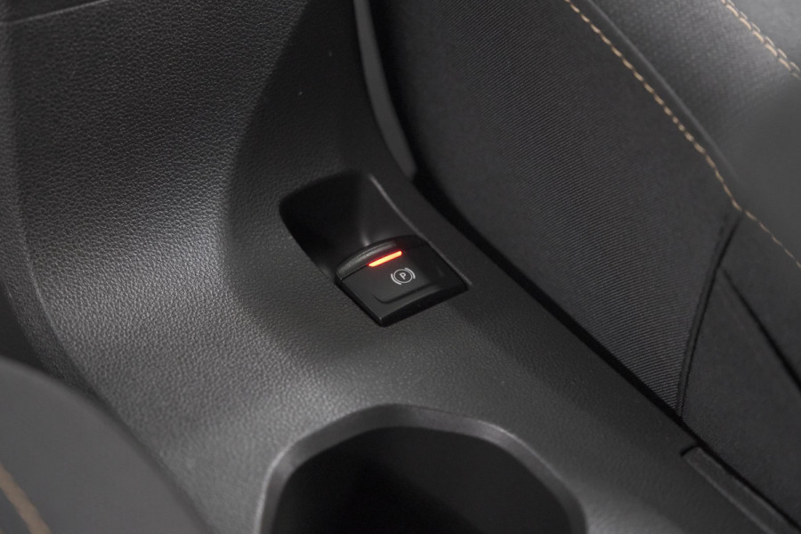 Dacia Jogger TCe 110 Extreme | 7 Zitplaatsen | Camera | Dodehoekdetectie | Stoelverwarming | Apple Carplay