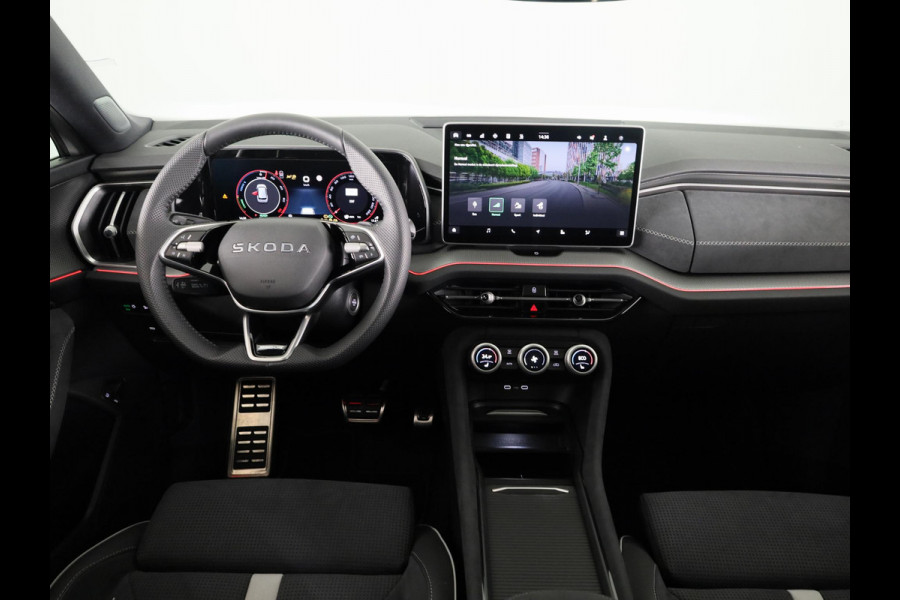 Škoda Kodiaq 1.5 TSI PHEV Sportline Business 204pk | Trekhaak | Panoramadak | Light & View pakket