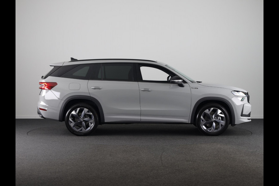 Škoda Kodiaq 1.5 TSI PHEV Sportline Business 204pk | Trekhaak | Winterpakket | Panoramadak | Light & View pakket