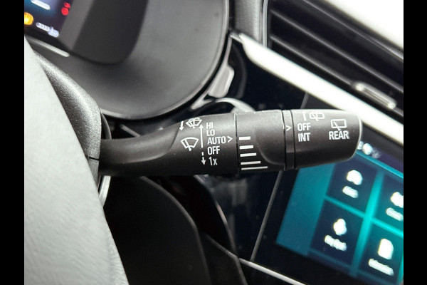 Opel Corsa 1.2 Turbo 136pk Hybrid GS Auto. | Navigatie | Apple Carplay/Android Auto | Camera | Parkeersensoren | Cruise Control | Dodehoek assistent | Stoel- en stuurverwarming | Full-LED-Matrix-koplamp | Airco | Lichtmetalen velgen
