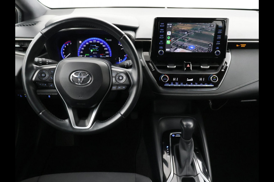 Toyota Corolla 1.8 HYBRID FIRST EDITION *BTW* + ADAPTIVE CRUISE / 17 INCH / LED / NAVIGATIE