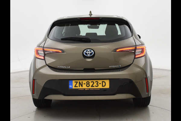 Toyota Corolla 1.8 HYBRID FIRST EDITION *BTW* + ADAPTIVE CRUISE / 17 INCH / LED / NAVIGATIE