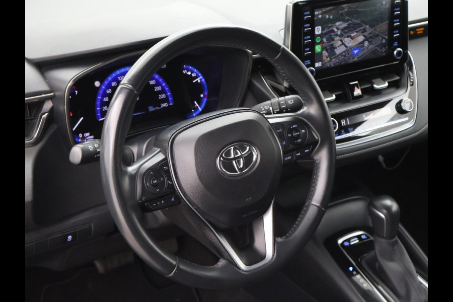 Toyota Corolla 1.8 HYBRID FIRST EDITION *BTW* + ADAPTIVE CRUISE / 17 INCH / LED / NAVIGATIE