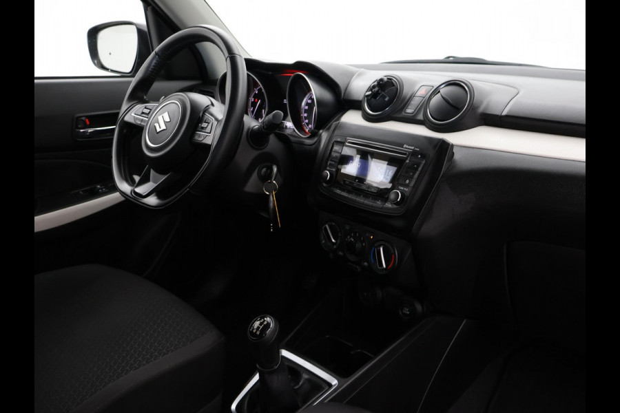 Suzuki Swift 1.2 COMFORT SMART HYBRID + ADAPTIVE CRUISE / LED / AIRCO