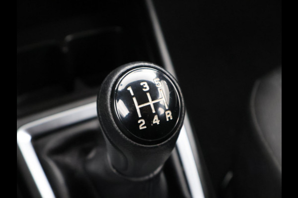 Suzuki Swift 1.2 COMFORT SMART HYBRID + ADAPTIVE CRUISE / LED / AIRCO