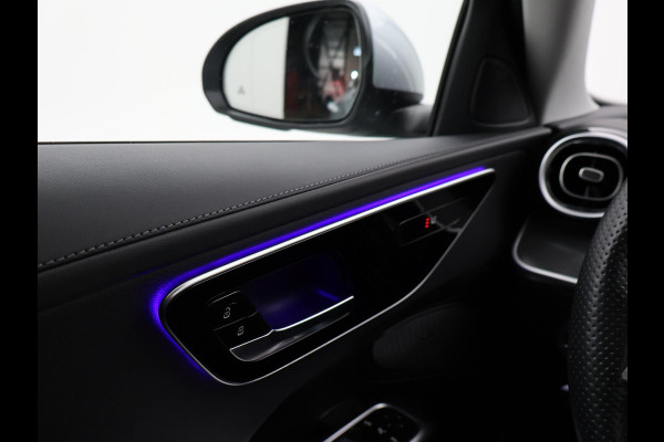 Mercedes-Benz C-Klasse 180 AMG LINE SEDAN + SFEERVERLICHTING | CAMERA | STOELVERW.