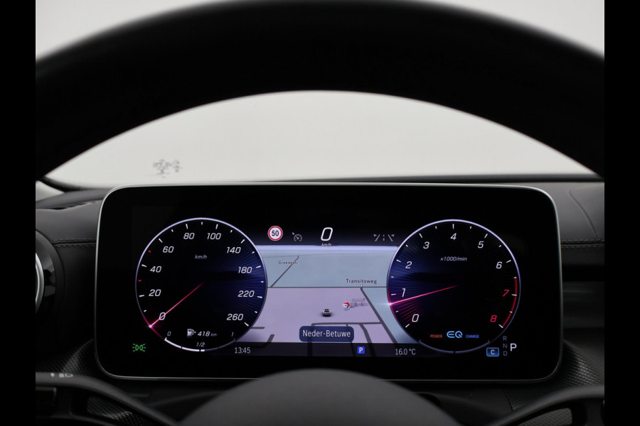 Mercedes-Benz C-Klasse 180 AMG LINE SEDAN + SFEERVERLICHTING | CAMERA | STOELVERW.