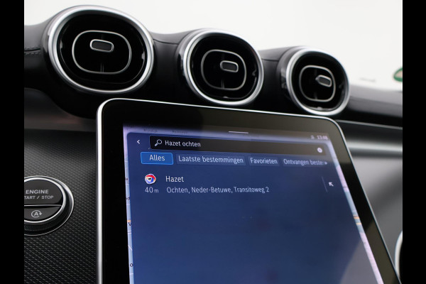 Mercedes-Benz C-Klasse 180 AMG LINE SEDAN + SFEERVERLICHTING | CAMERA | STOELVERW.