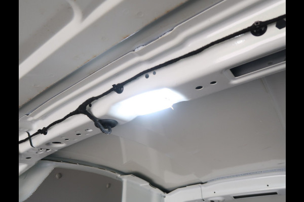 Ford Transit 350 2.0 TDCI L4H3 RWD + APPLE CARPLAY / CAMERA / CRUISE / CLIMATE CONTROL