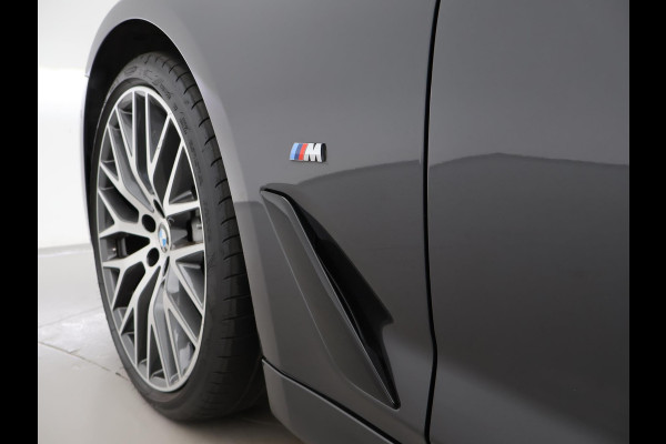 BMW 5 Serie 540i M-SPORT 3.0I 333 PK SEDAN + NAPPA LEDER / LASER LED / HEAD-UP / SCHUIFDAK