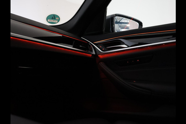 BMW 5 Serie 540i M-SPORT 3.0I 333 PK SEDAN + NAPPA LEDER / LASER LED / HEAD-UP / SCHUIFDAK