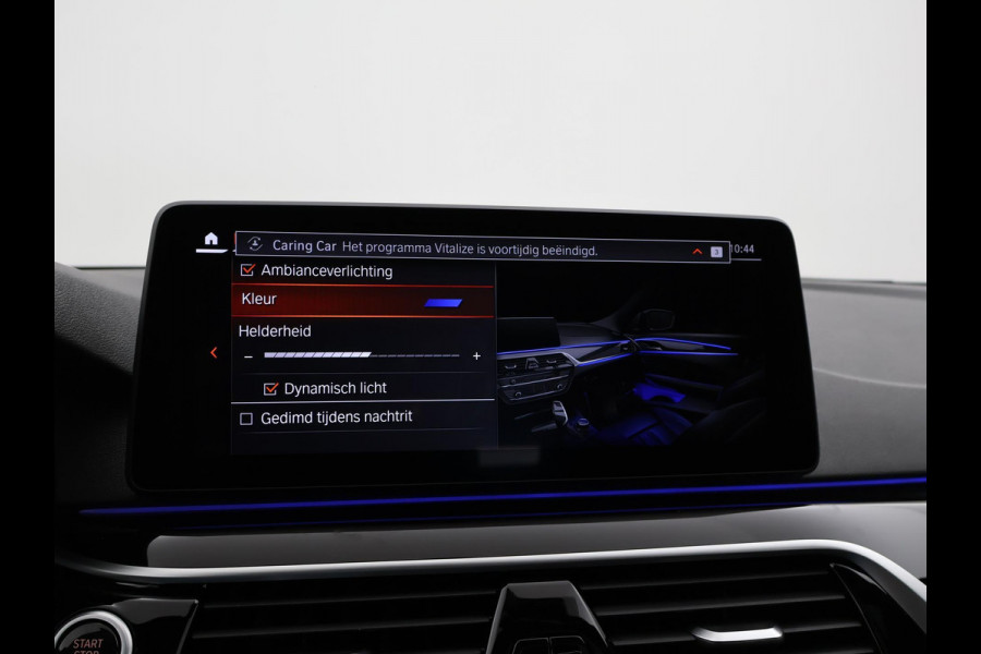 BMW 5 Serie 540i M-SPORT 3.0I 333 PK SEDAN + NAPPA LEDER / LASER LED / HEAD-UP / SCHUIFDAK