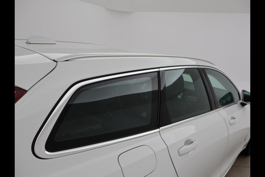Volvo V90 2.0 T4 190 PK AUT. + WEGKL. TREKHAAK / ADAPTIVE CRUISE / STOELVERW. V+A / LED