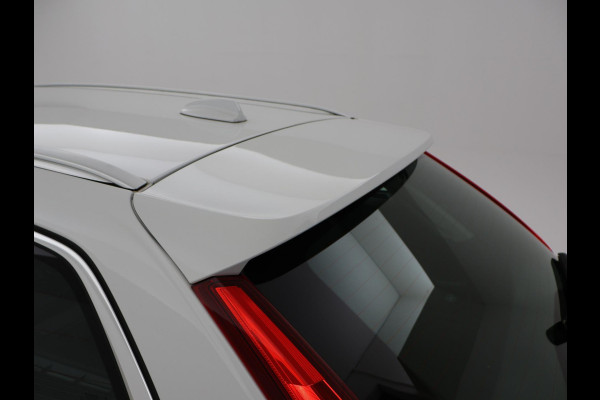 Volvo V90 2.0 T4 190 PK AUT. + WEGKL. TREKHAAK / ADAPTIVE CRUISE / STOELVERW. V+A / LED