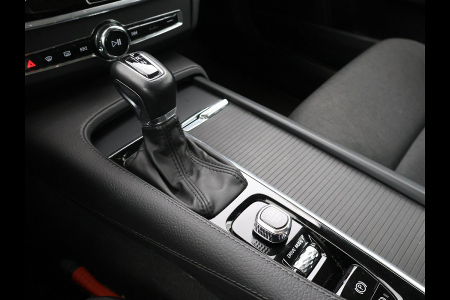 Volvo V90 2.0 T4 190 PK AUT. + WEGKL. TREKHAAK / ADAPTIVE CRUISE / STOELVERW. V+A / LED