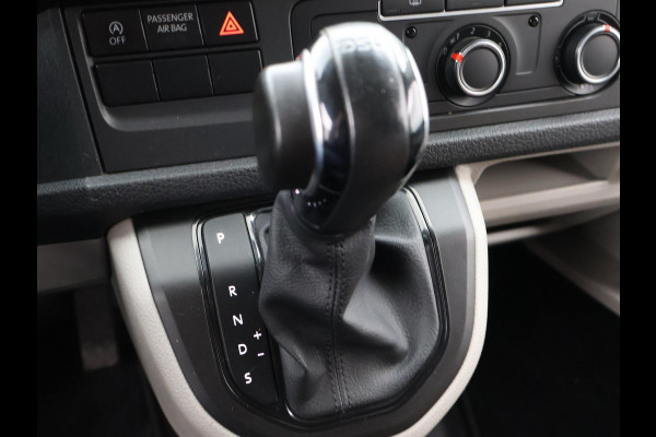 Volkswagen Transporter 2.0 TDI 204 PK DSG + LEDER | APPLE CARPLAY | 2500 KG TREKHAAK | STANDKACHEL