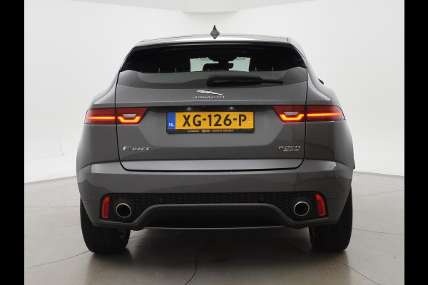 Jaguar E-Pace 2.0 TURBO P250 AWD R-DYNAMIC SE + PANORAMA / LEDER / CAMERA