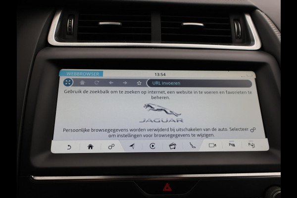 Jaguar E-Pace 2.0 TURBO P250 AWD R-DYNAMIC SE + PANORAMA / LEDER / CAMERA