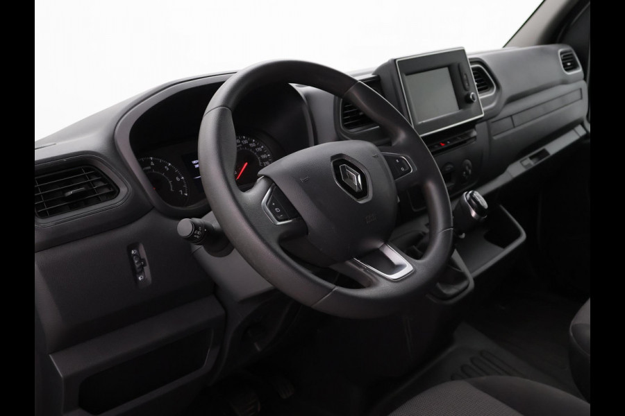 Renault Master 2.3 dCi 135 PK L1H1 WORK EDITION + CAMERA / TREKHAAK / NAVIGATIE / CLIMATE / CRUISE / DAB+