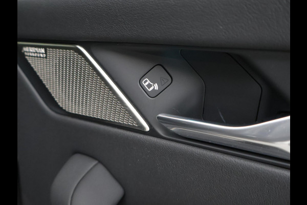 Jaguar I-PACE EV400 SE *INCL BTW* + MERIDIAN / STUURVERW. / LEDER / APPLE CARPLAY / 360 CAMERA