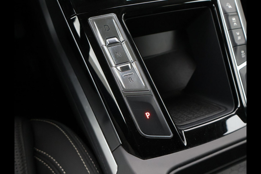 Jaguar I-PACE EV400 SE *INCL BTW* + MERIDIAN / STUURVERW. / LEDER / APPLE CARPLAY / 360 CAMERA