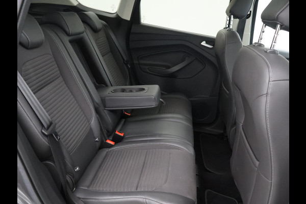 Ford Kuga 1.5 182 PK AWD AUT. + PANORAMA | CAMERA | CARPLAY | STOELVERW. | XENON | CRUISE CONTROL