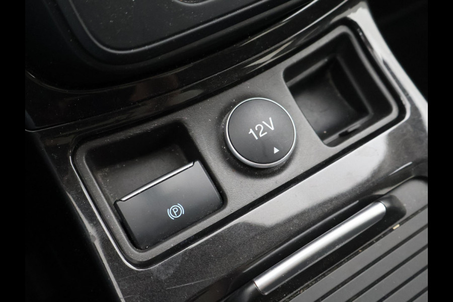 Ford Kuga 1.5 182 PK AWD AUT. + PANORAMA | CAMERA | CARPLAY | STOELVERW. | XENON | CRUISE CONTROL