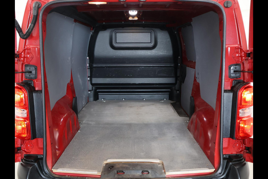 Toyota ProAce Worker 2.0 D-4D 122 PK COOL COMFORT + CAMERA / AIRCO / TREKHAAK / CRUISE CONTROL