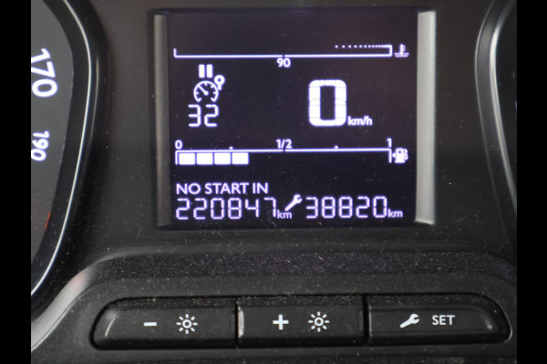 Toyota ProAce Worker 2.0 D-4D 122 PK COOL COMFORT + CAMERA / AIRCO / TREKHAAK / CRUISE CONTROL