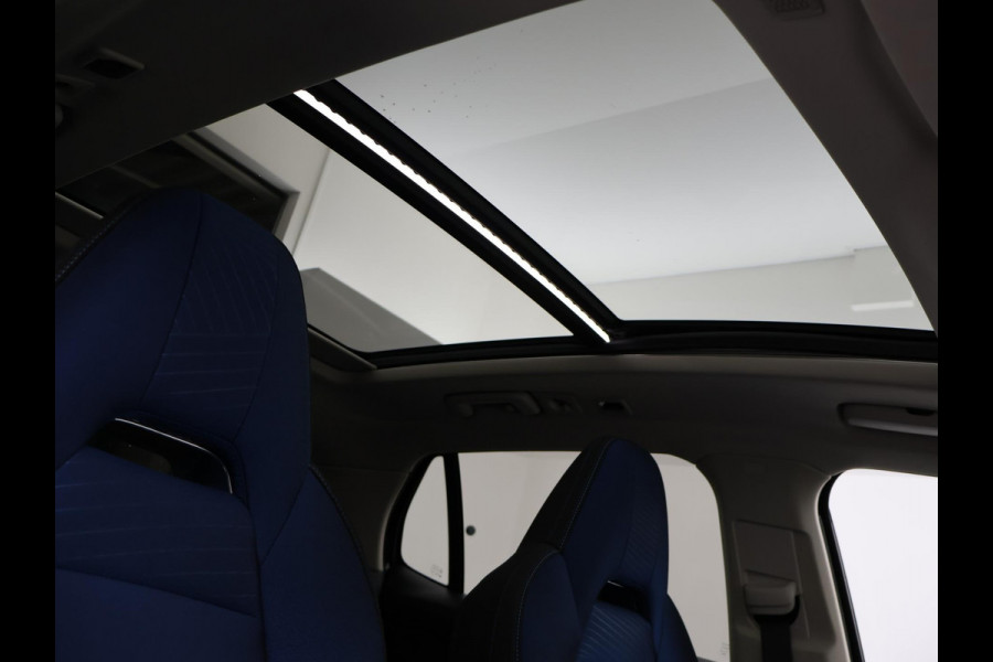 Lynk & Co 01 1.5 HYBRID 261 PK AUT. + 360 CAMERA | PANORAMA | SFEERVERLICHTING | ADAPTIVE CRUISE | FULL LED