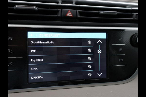 Citroën Grand C4 Spacetourer 1.2 PT 130 PK 7-PERSOONS + MASSAGE | STOELVERW. | TREKHAAK | APPLE CARPLAY | NAVIGATIE