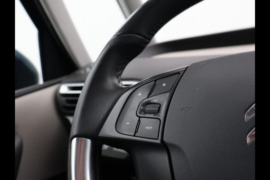 Citroën Grand C4 Spacetourer 1.2 PT 130 PK 7-PERSOONS + MASSAGE | STOELVERW. | TREKHAAK | APPLE CARPLAY | NAVIGATIE