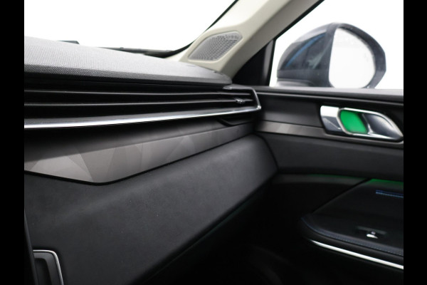 Lynk & Co 01 1.5 HYBRID 261 PK AUT. + 360 CAMERA | PANORAMA | SFEERVERLICHTING | ADAPTIVE CRUISE | FULL LED