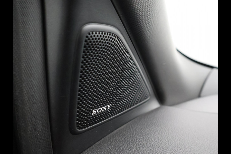 Ford Kuga 1.5 ECOBOOST 150 PK ST-LINE + AFN. TREKHAAK + STUUR/STOELVERW. | CAMERA | CARPLAY | 18 INCH