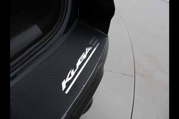 Ford Kuga 1.5 ECOBOOST 150 PK ST-LINE + AFN. TREKHAAK + STUUR/STOELVERW. | CAMERA | CARPLAY | 18 INCH