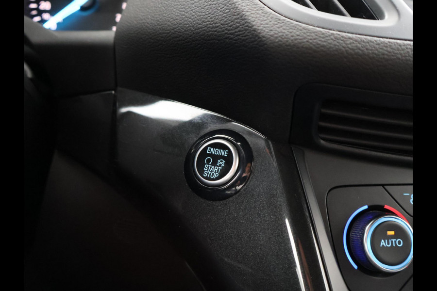 Ford Kuga 1.5 ECOBOOST 150 PK ST-LINE + AFN. TREKHAAK + STUUR/STOELVERW. | CAMERA | CARPLAY | 18 INCH