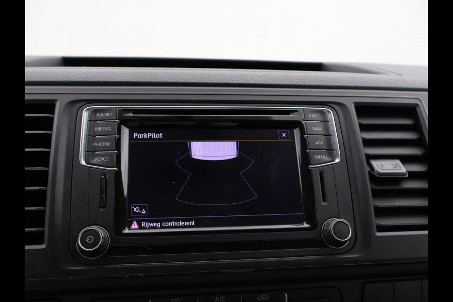 Volkswagen Transporter 2.0 TDI 150 PK DSG AUT. + APPLE CARPLAY / NAVIGATIE / DAB+