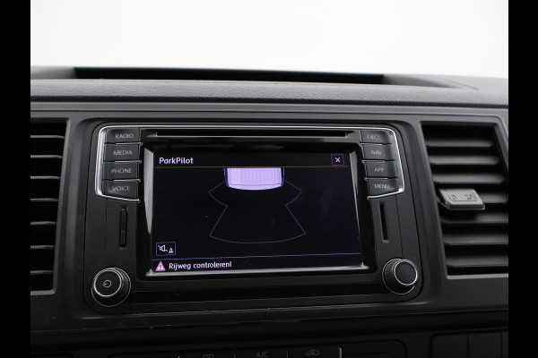 Volkswagen Transporter 2.0 TDI 150 PK DSG AUT. + APPLE CARPLAY / NAVIGATIE / DAB+