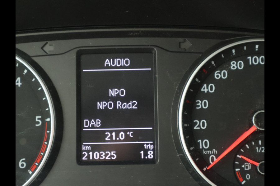 Volkswagen Transporter 2.0 TDI 150 PK DSG AUT. + APPLE CARPLAY / NAVIGATIE / DAB+