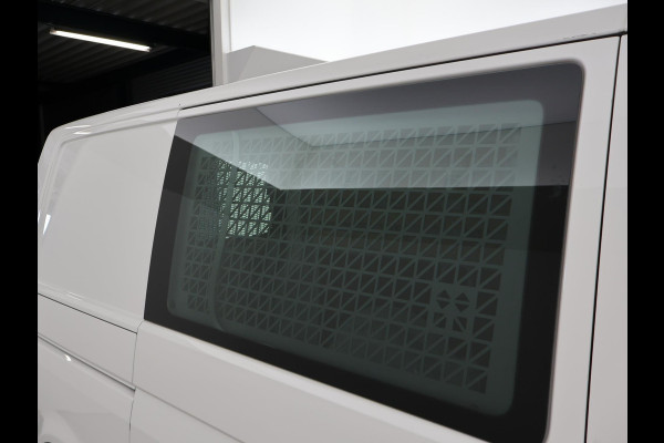 Volkswagen Transporter 2.0 TDI 150 PK DSG AUT. + APPLE CARPLAY / NAVIGATIE / DAB+