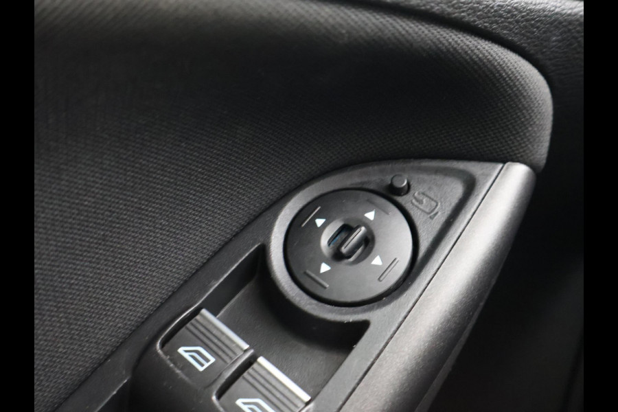 Ford FOCUS Wagon 1.0 ECOBOOST 125 PK + APPLE CARPLAY / TREKHAAK / VOORRUITVERWARMING