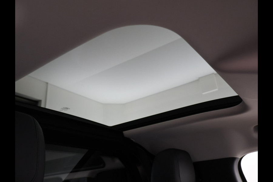 Land Rover Defender 2.0 D240 110 GRIJS KENTEKEN + PANORAMADAK | 360 CAMERA | WEGKL. TREKHAAK | MERIDIAN | LUCHTVERING