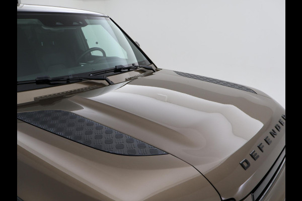 Land Rover Defender 2.0 D240 110 GRIJS KENTEKEN + PANORAMADAK | 360 CAMERA | WEGKL. TREKHAAK | MERIDIAN | LUCHTVERING